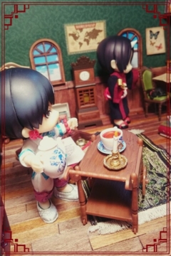 猫に夢中だな……